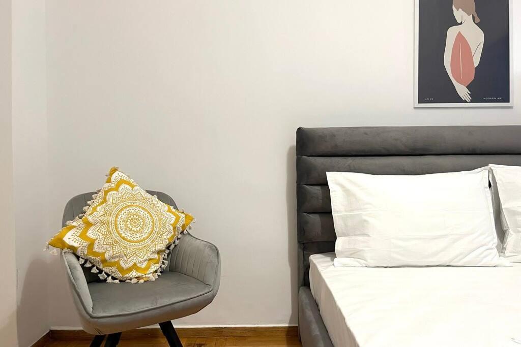 Pame Rentals - Ideal For 2 In Pagrati Афины Экстерьер фото