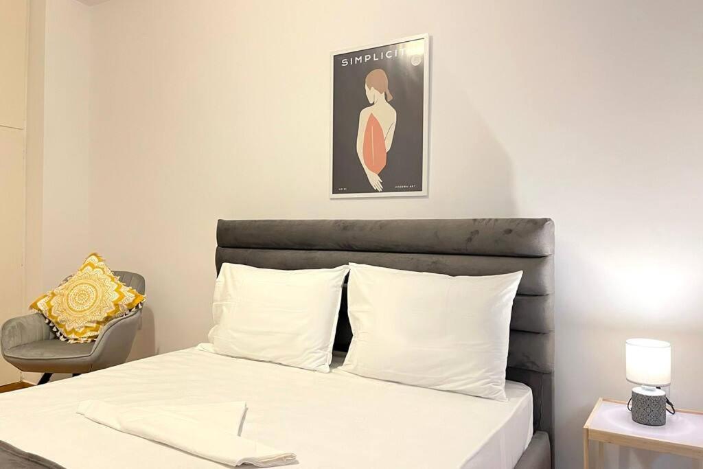 Pame Rentals - Ideal For 2 In Pagrati Афины Экстерьер фото